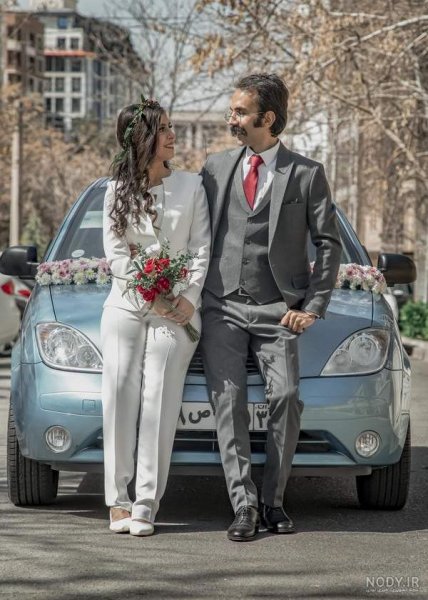  150 ژست عکس دونفره عاشقانه در اتلیه