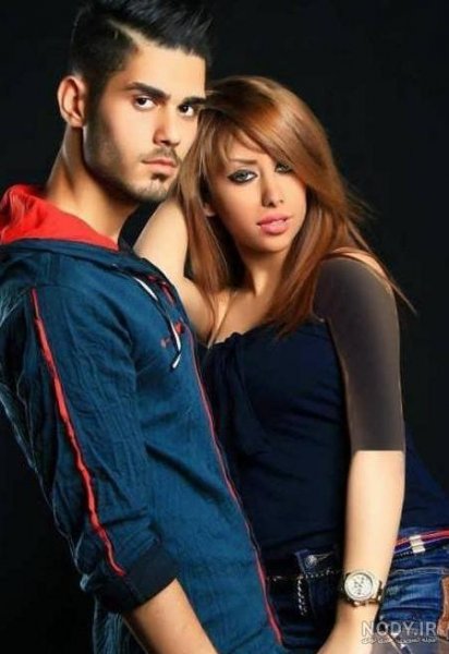  150 ژست عکس دونفره عاشقانه در اتلیه