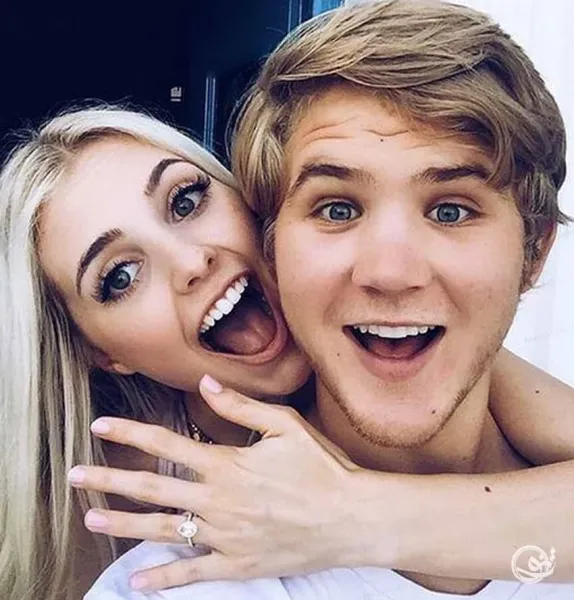  ژست عکس دونفره سلفی بدون چهره