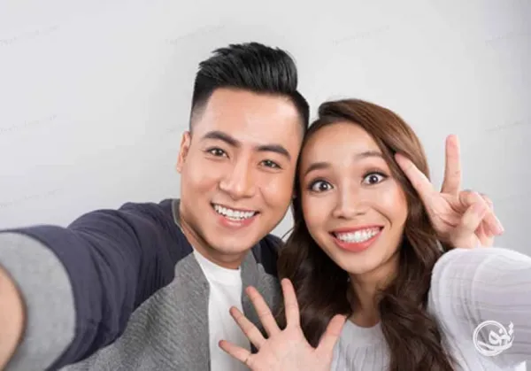  ژست عکس دونفره سلفی بدون چهره