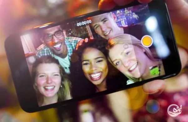  ژست عکس دونفره سلفی بدون چهره