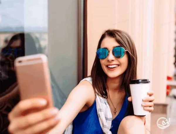  ژست عکس دونفره سلفی بدون چهره