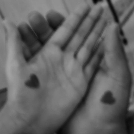  عکس دست دونفره عاشقانه واقعی