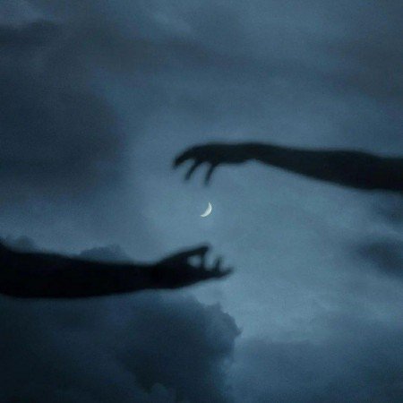  عکس دست دختر و پسر عاشقانه