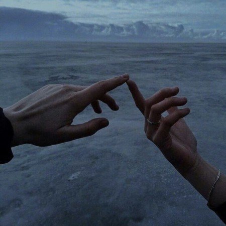  عکس دست دونفره فیک طبیعی