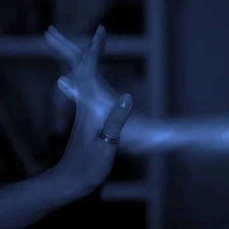  عکس دست دونفره فیک طبیعی