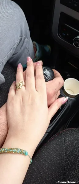  عکس دست تو دست تو ماشین پژو