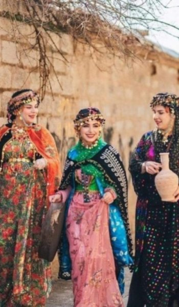  عکس های طراحی لباس