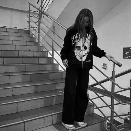  عکس پروفایل سیاه و غمگین بدون متن