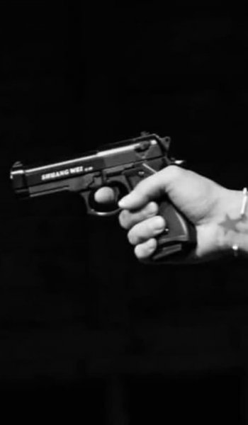  عکس پروفایل دخترونه اسپرت سیاه و سفید