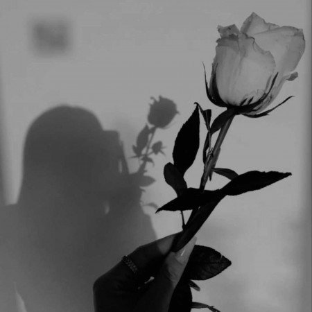  عکس پروفایل دخترونه اسپرت سیاه و سفید