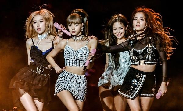  عکس بلک پینک در کنسرت جدید