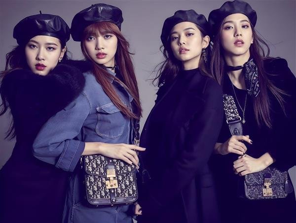  عکس بلک پینک در کنسرت جدید