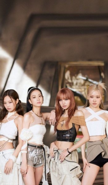  عکس بلک پینک در کنسرت جامپ