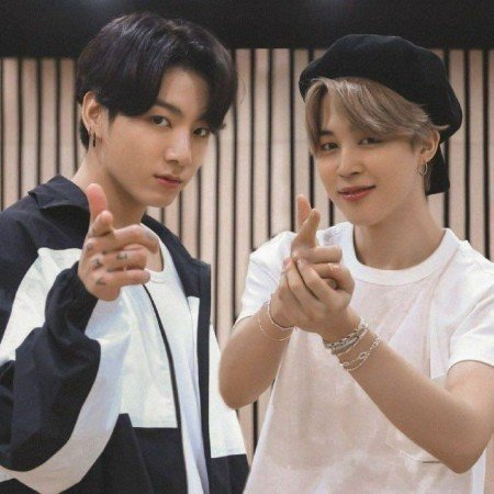  عکس بی تی اس بنفش