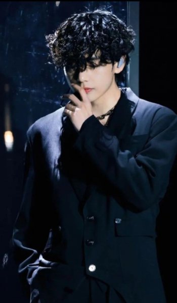  تصویر زمینه مشکی شیک