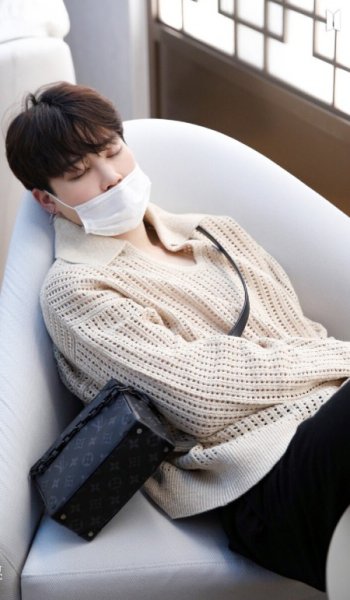  تصویر زمینه مشکی شیک