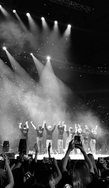  تصویر زمینه مشکی خفن