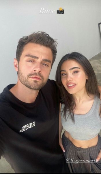  عکس های استوری مردم خارجی