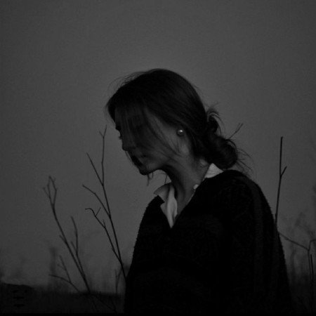  عکس های دخترانه غمگین