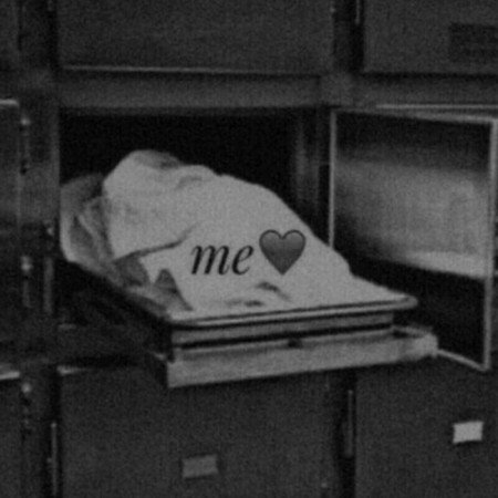  عکس های دخترانه غمگین