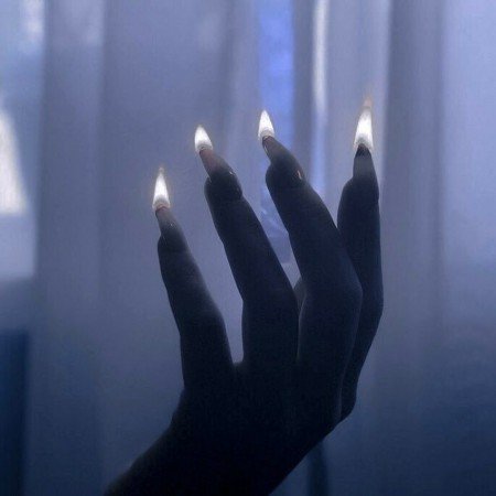  عکس های دخترانه غمگین