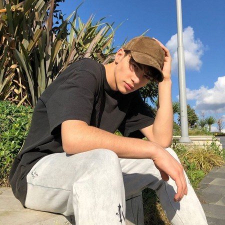 عکس زنان مدلینگ لباس