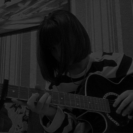  عکس های گیتار دخترونه