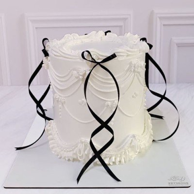 عکس کیک های ترند پاپیونی