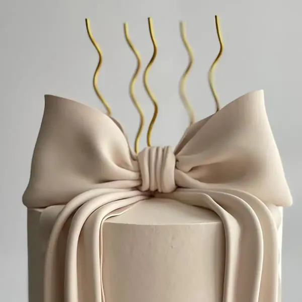  کیک پاپیونی ترند اینستا بنفش