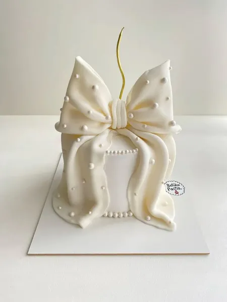  عکس کیک پاپیونی دخترانه