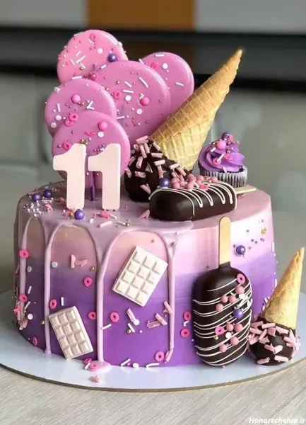 عکس کیک پاپیونی بنفش