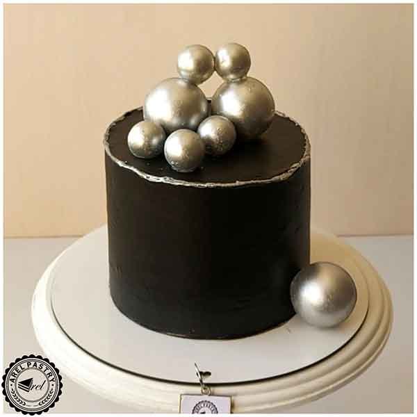 کیک تولد مردانه کوچک