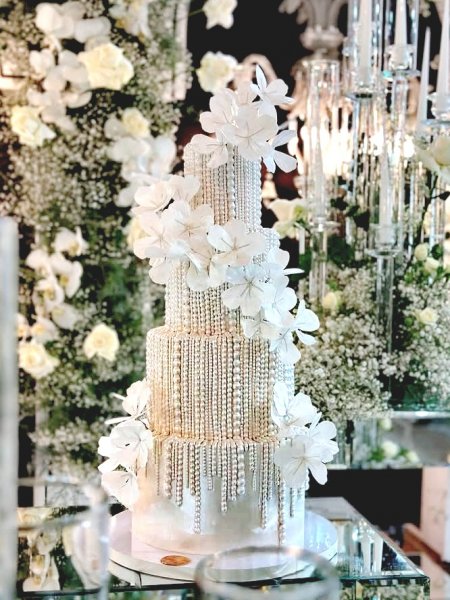  عکس کیک عروسی لاکچری