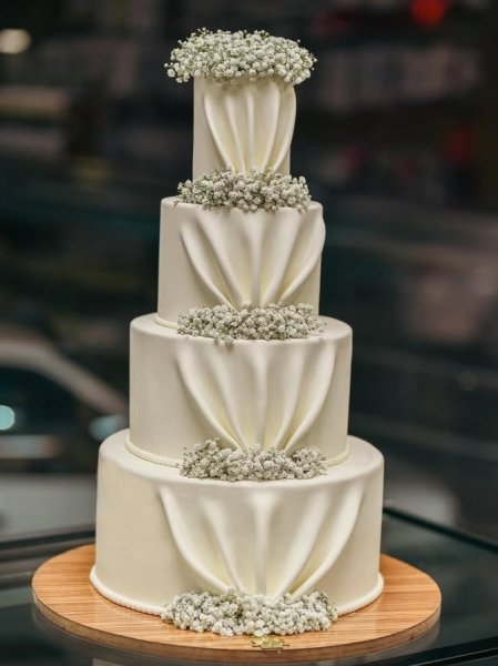  عکس کیک عروسی ترند ۲۰۲۵