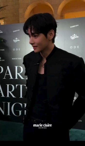  عکس تهیونگ و خواهرش