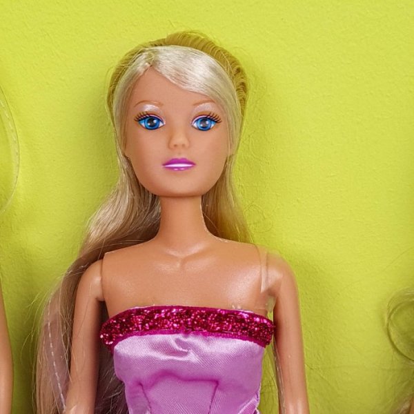  عکس عروسک دخترانه اسباب بازی