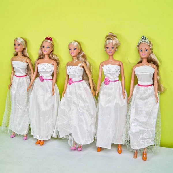  عکس عروسک دخترانه اسباب بازی