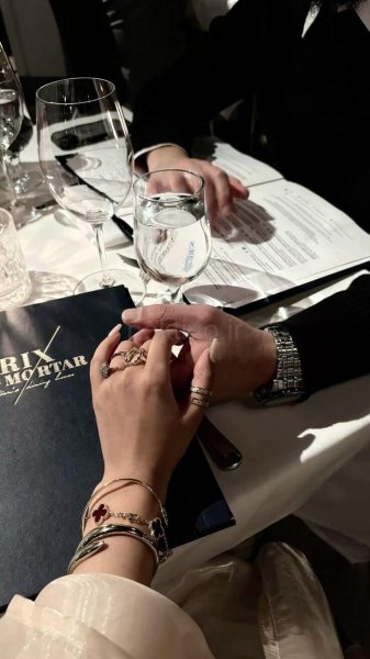  عکس های ترند دو نفره