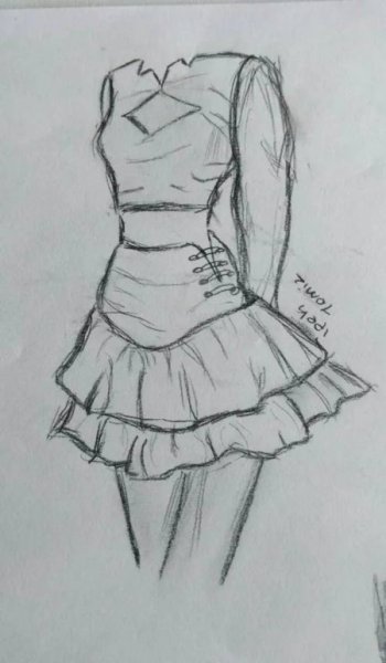  عکس لباس های ترند دخترانه