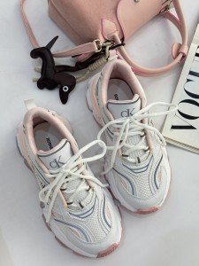  100 عکس کفش های ترند دخترانه