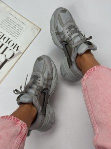  100 عکس کفش های ترند دخترانه