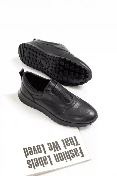 عکس کفش اسپرت دخترانه لاکچری