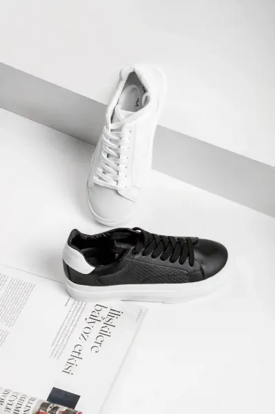  عکس کفش اسپرت دخترانه برای مدرسه