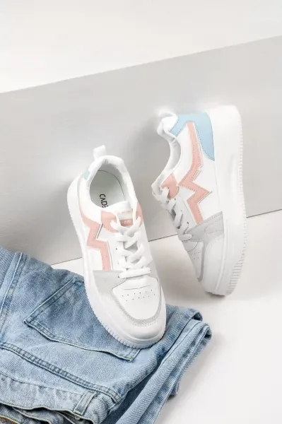  عکس کفش اسپرت دخترانه برای مدرسه