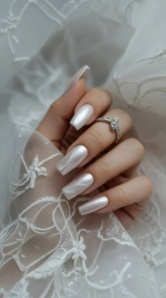  رنگ لاک ترند پاییز ۱۴۰۴