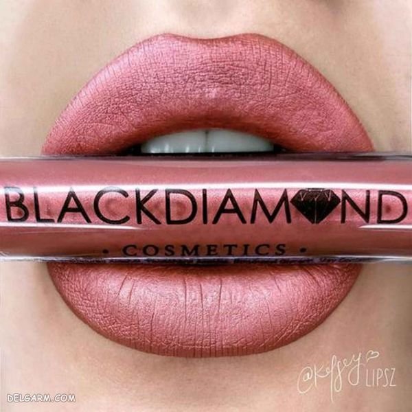 رژ لب مخملی دخترانه