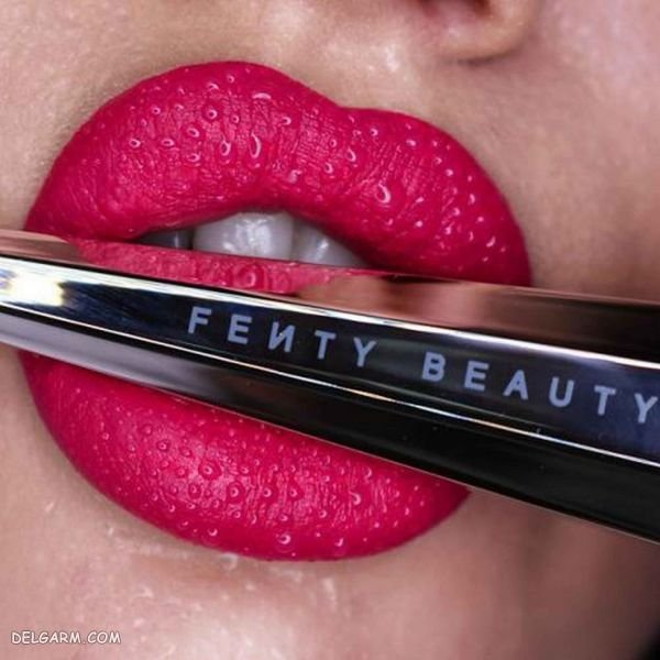  رژ لب اکلیلی بی رنگ