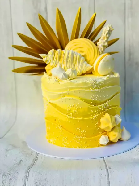  کیک تولد دخترانه بزرگسال جدید با فوندانت