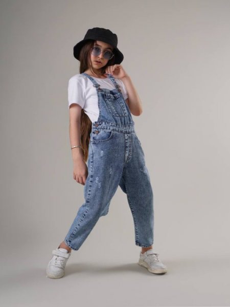 عکس لباس ترند سال ۱۴۰۴ بچه گانه